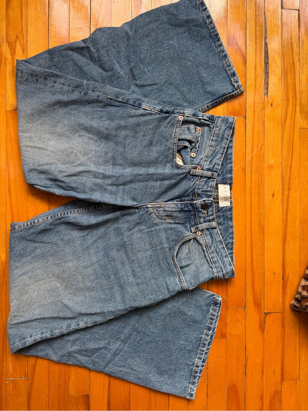 Motel low rise straight jeans size 26 - Picture 2 of 5